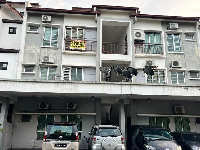 Townhouse for sale in Kajang, Langat