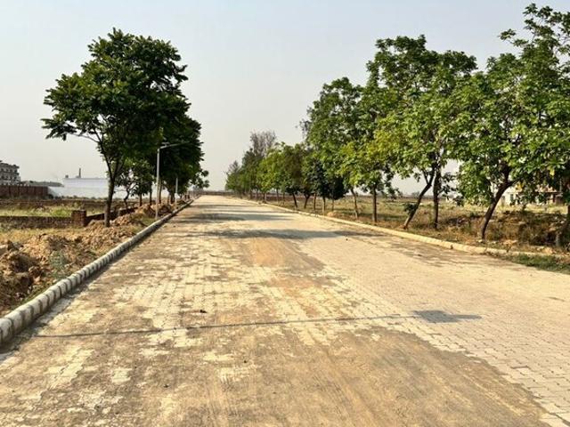 Land for sale in Zirakpur, Punjab
