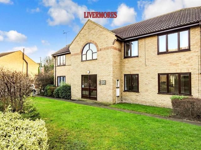Apartment for rent in Worcester Park Estate, Monks Orchard
