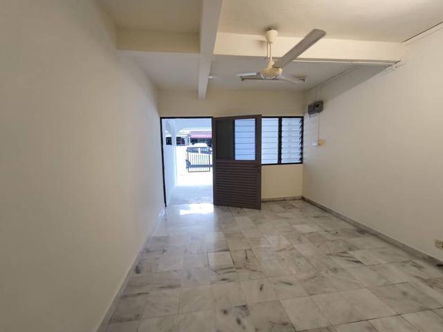 Terraced House for sale in Langat, Selangor