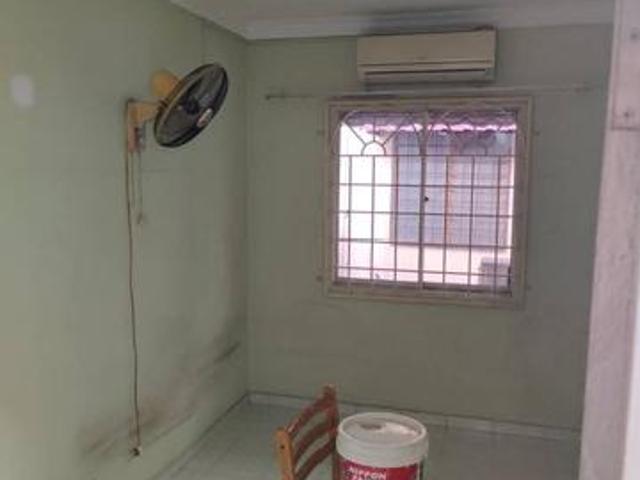 Apartment for sale in Petaling, Damansara Damai