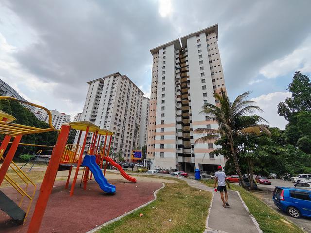 Apartment for sale in Petaling, Damansara Damai