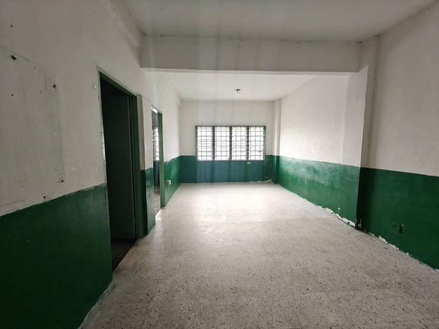 Apartment for sale in Kajang, Langat