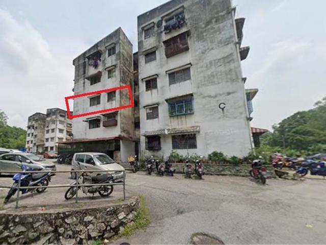 Apartment for sale in Kajang, Langat