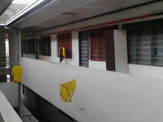 Flat for sale in Kajang, Langat