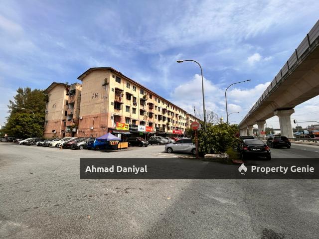 Flat for sale in Petaling, Subang Jaya