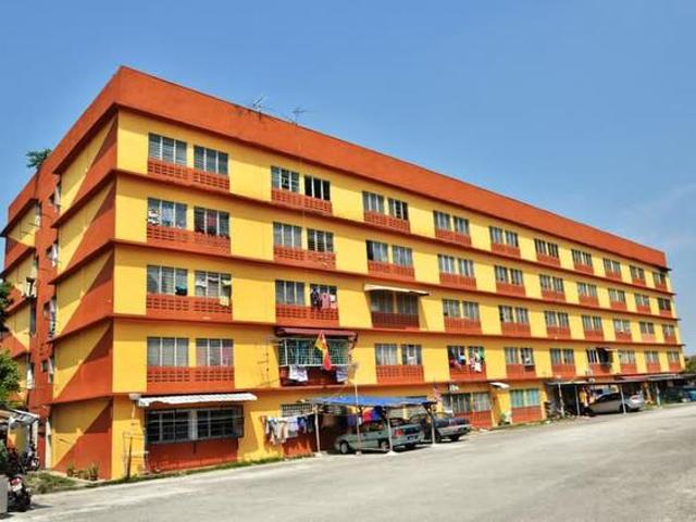 Flat for sale in Kajang, Langat