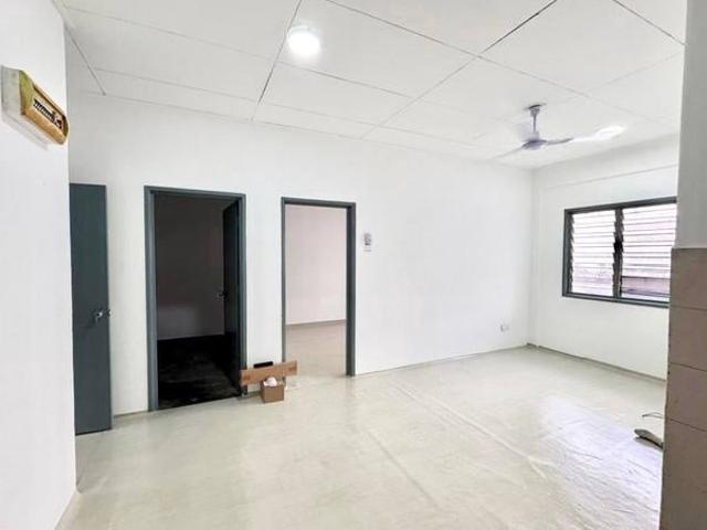 Apartment for sale in Country Heights Damansara, Kuala Lumpur