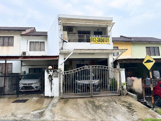 Terraced House for sale in Langat, Selangor