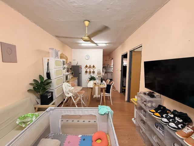 Flat for sale in Petaling, Subang Jaya