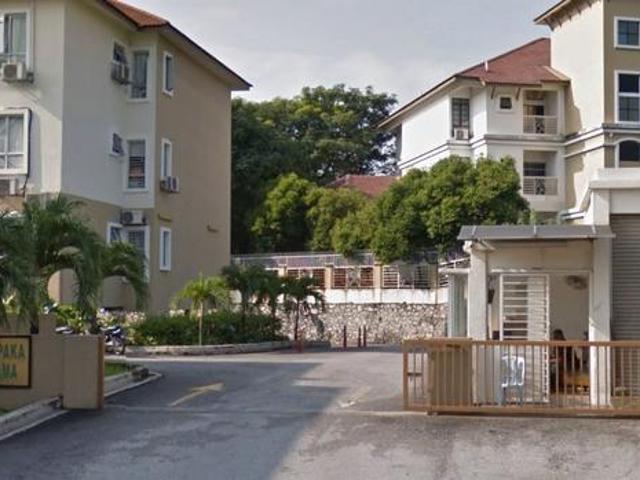 Townhouse for sale in Petaling, Damansara Damai