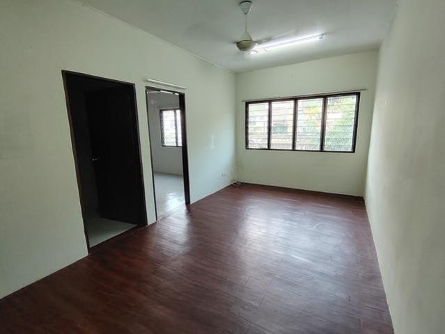 Flat for sale in Selayang, Selangor