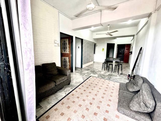 Apartment for sale in Kajang, Langat