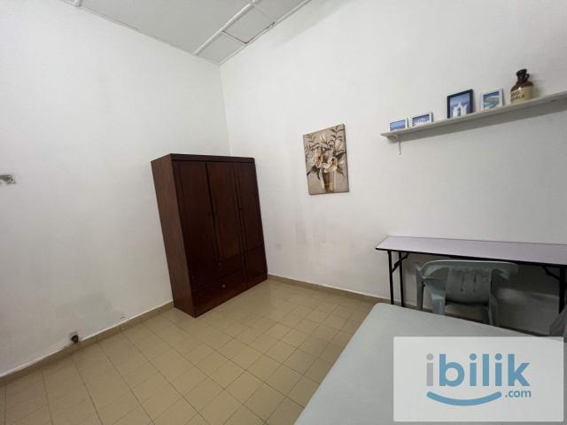 Room for rent in Kajang, Langat