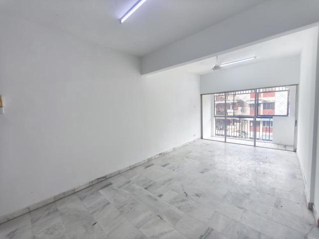 Apartment for sale in Langat, Selangor