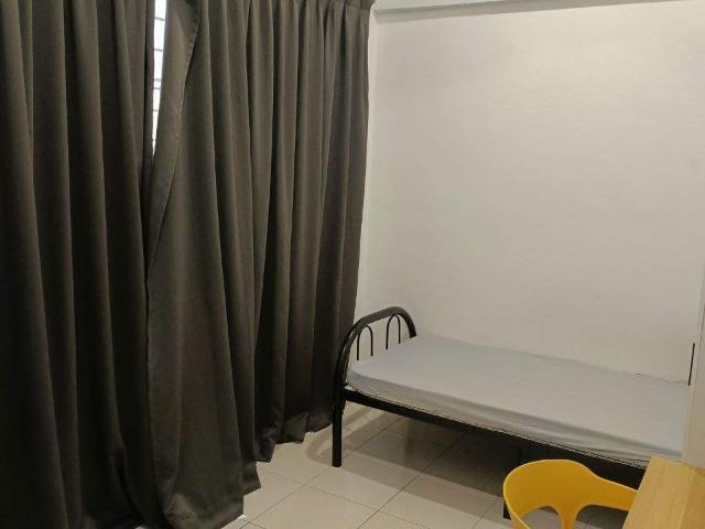 Room for rent in Alam Impian, Selangor