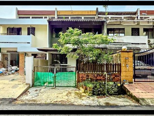 Terraced House for sale in Langat, Selangor