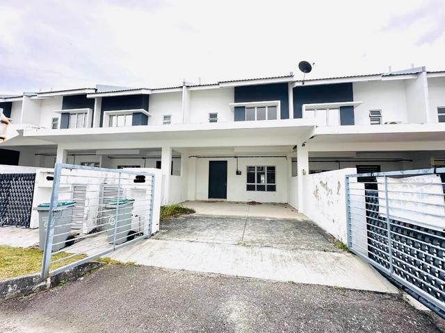 Terraced House for sale in Sendayan Village, Negeri Sembilan