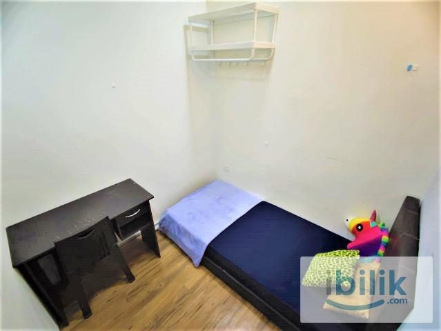 Room for rent in Petaling, Alam Impian