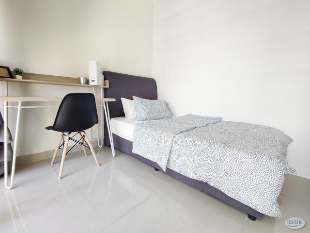 Room for rent in Petaling, Damansara Damai