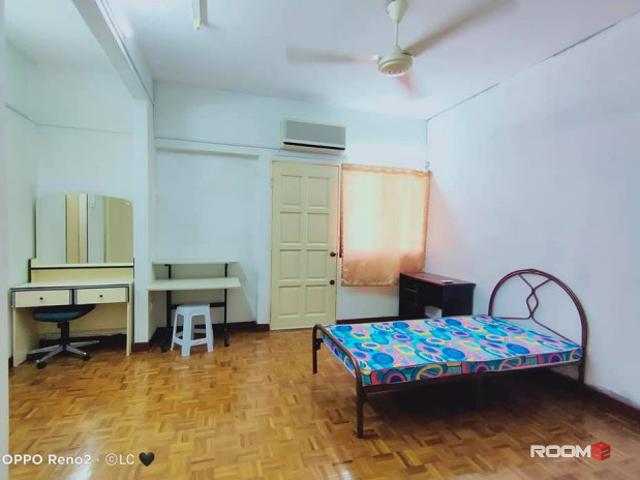 Room for rent in Petaling, Damansara Damai