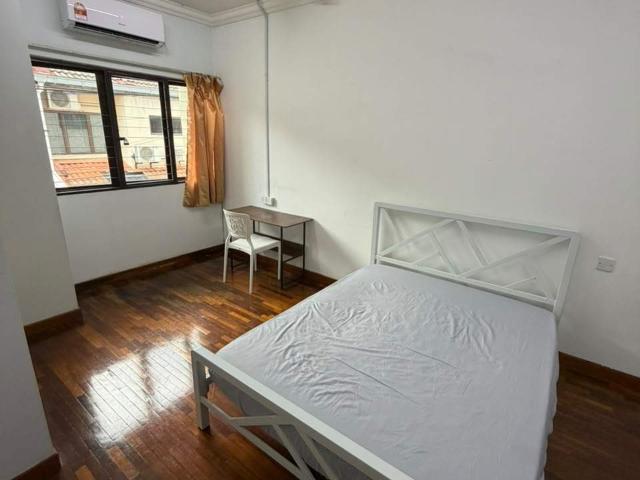 Room for rent in Petaling, Damansara Damai