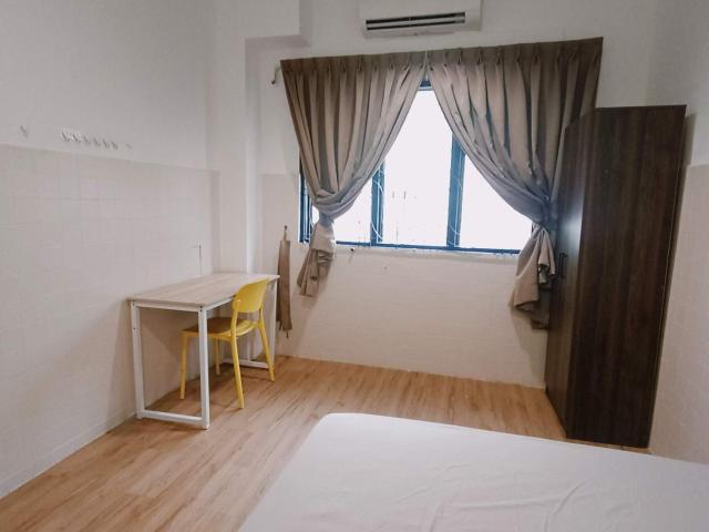 Room for rent in Kampung Ah Siang, Johor Bahru