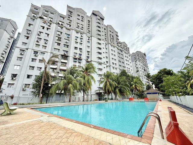 Apartment for sale in Country Heights Damansara, Kuala Lumpur