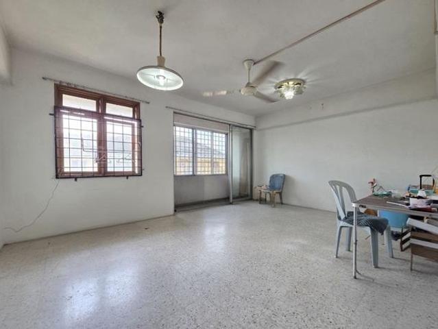Apartment for sale in Langat, Selangor