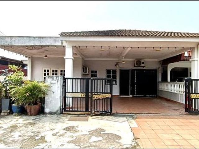 Terraced House for sale in Country Heights Damansara, Kuala Lumpur