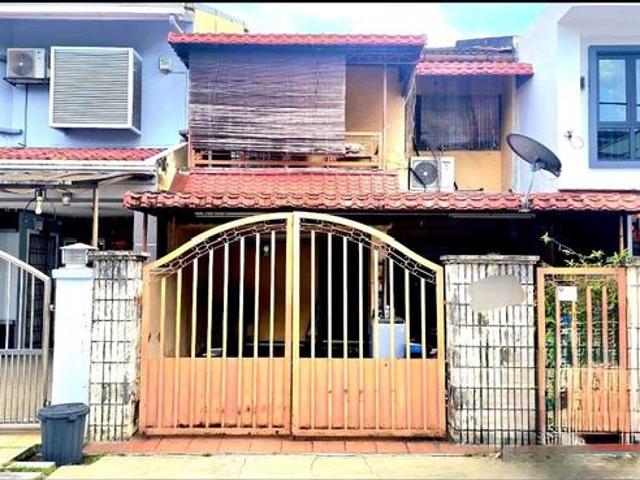 Terraced House for sale in Langat, Selangor