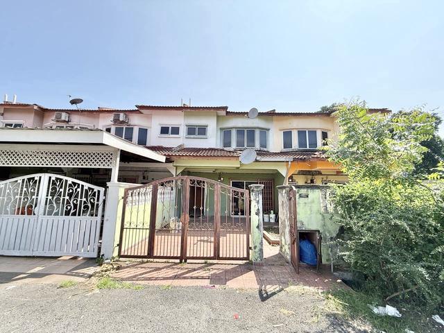 Terraced House for sale in Port Klang, Selangor