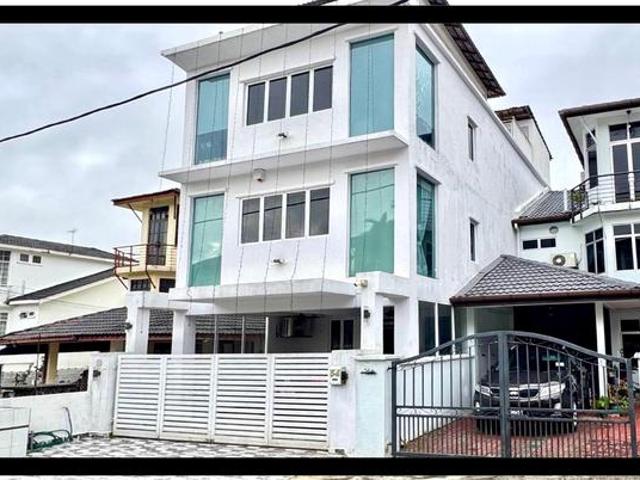Terraced House for sale in Langat, Selangor