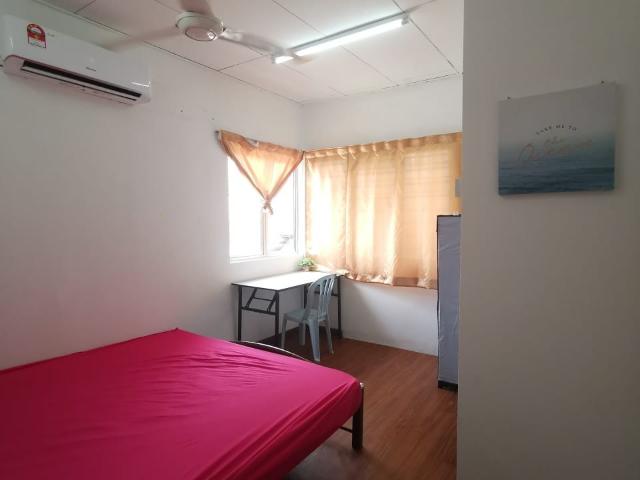 Room for rent in Petaling, Damansara Damai