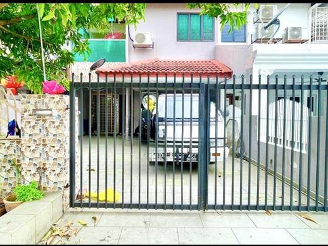 Terraced House for sale in Country Heights Damansara, Kuala Lumpur