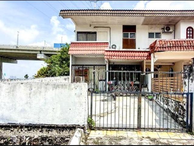 Terraced House for sale in Langat, Selangor