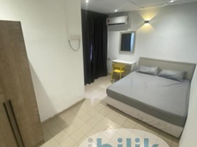 Room for rent in Petaling, Damansara Damai