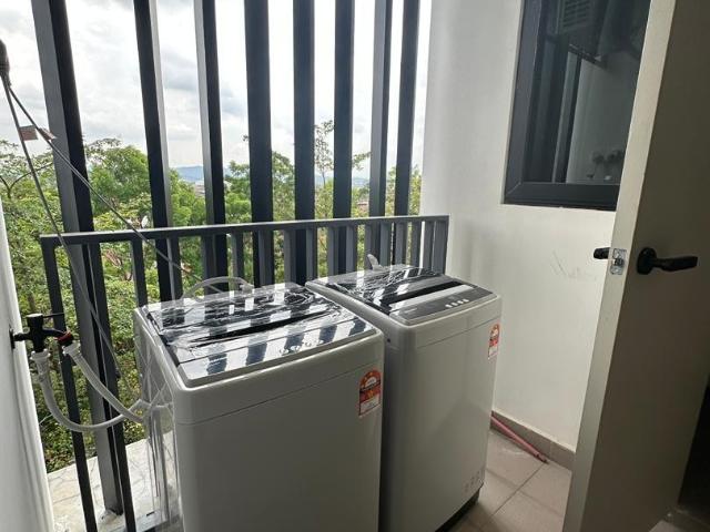 Room for rent in Petaling, Alam Impian