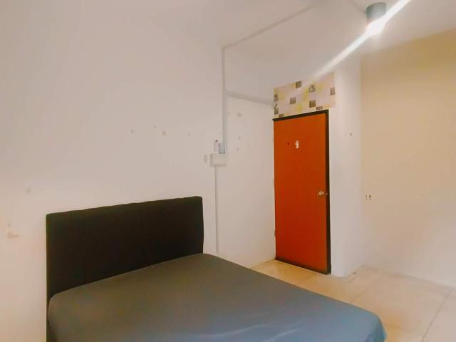 Room for rent in Kampung Ah Siang, Johor Bahru