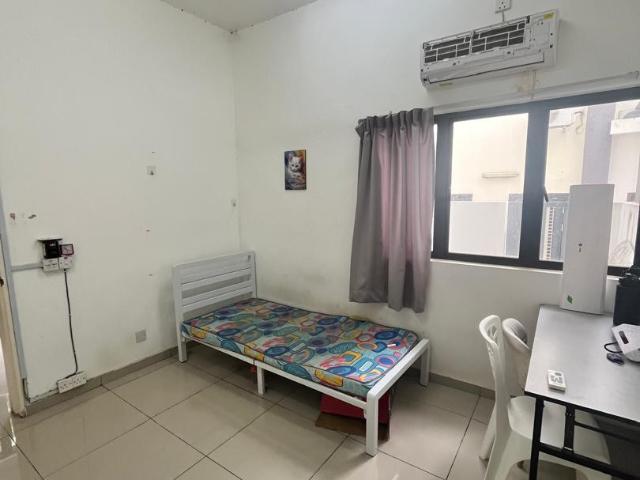 House for rent in Petaling, Alam Impian