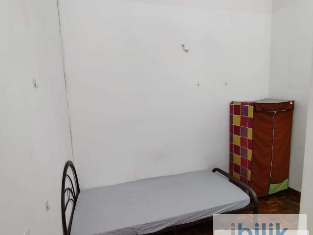 Room for rent in Petaling, Damansara Damai