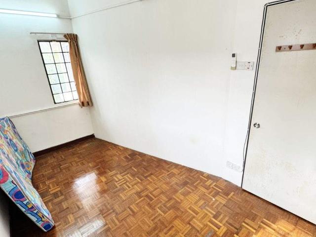 Room for rent in Jenjarom, Selangor