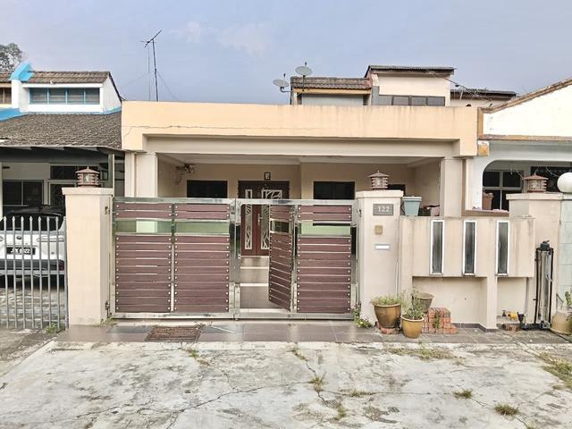Terraced House for rent in Bandar Baru Permas Jaya, Kampung Senibong