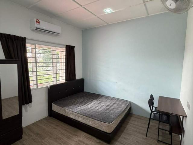 Room for rent in Petaling, Damansara Damai