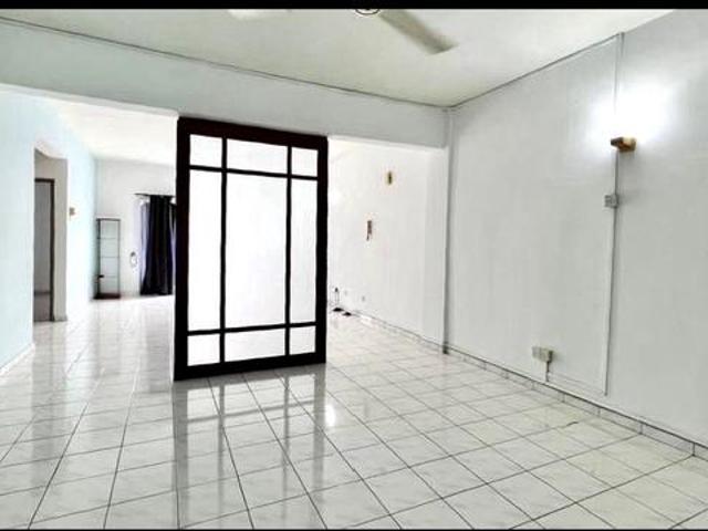 Condominium for sale in Petaling, Damansara Damai