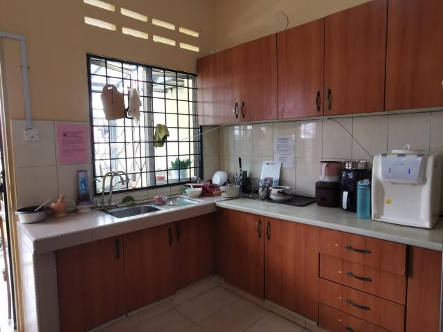 Room for rent in Petaling, Damansara Damai