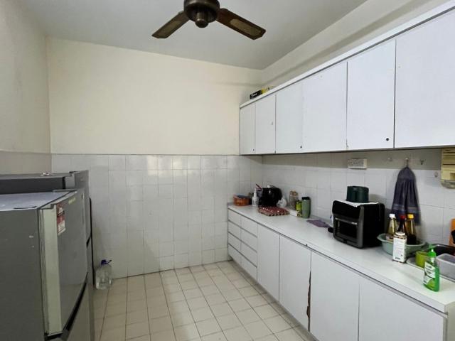 Room for rent in Petaling, Damansara Damai