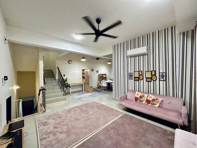 Townhouse for rent in Kajang, Langat