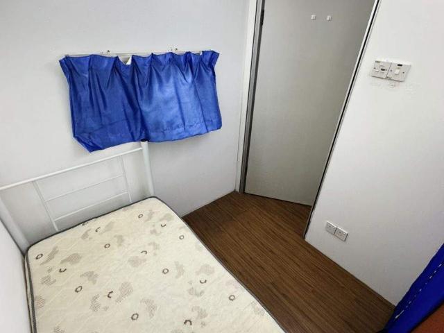 Room for rent in Petaling, Alam Impian