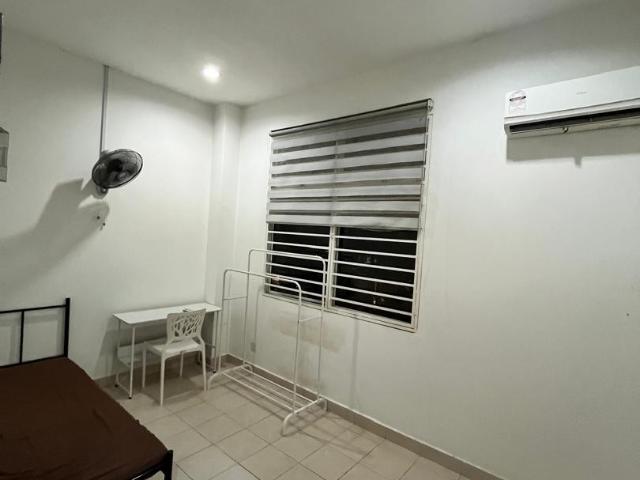 House for rent in Petaling, Alam Impian